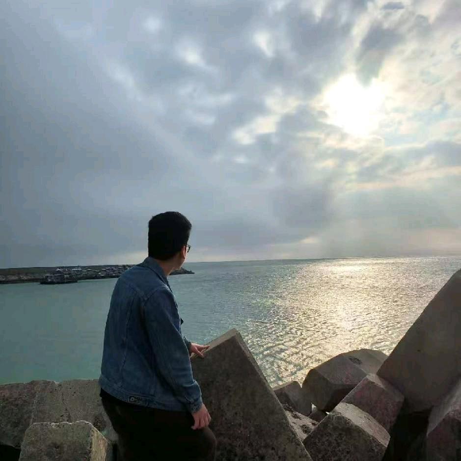 隔壁老黄