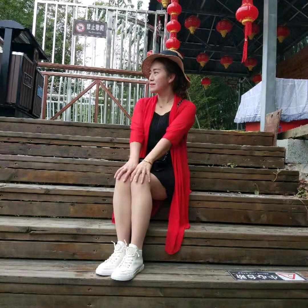 🍷烈酒敬余生🌹