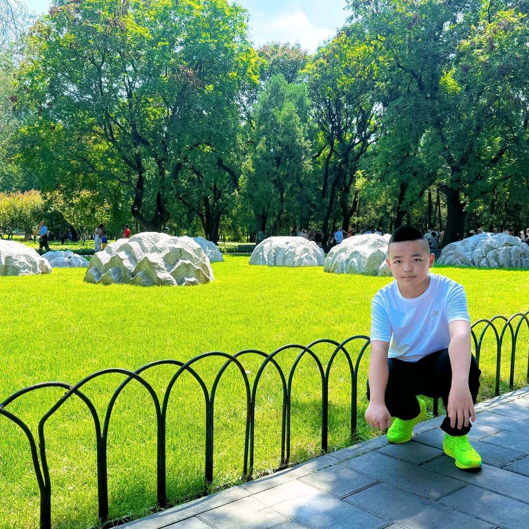 金尚美发纹绣店