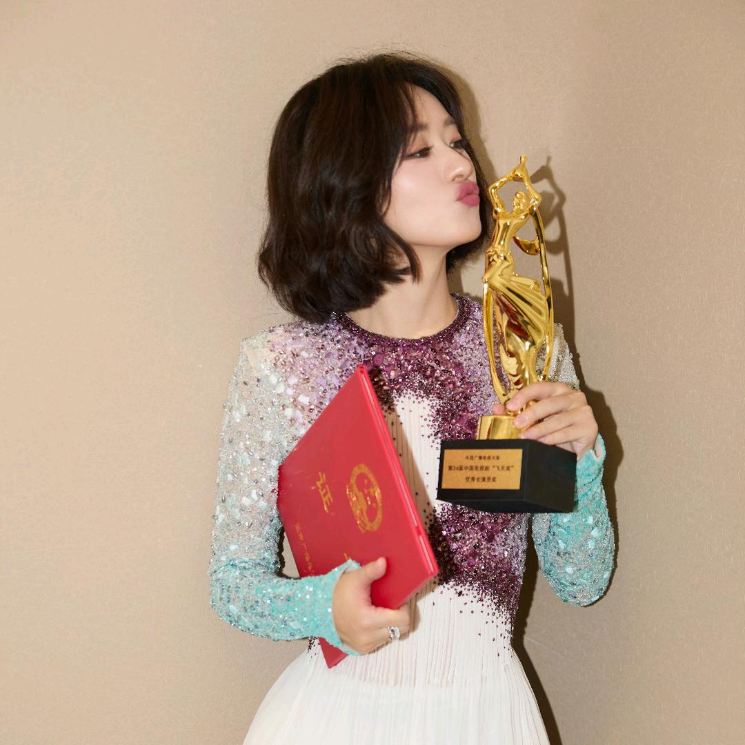 ◞˚椰子比耶ⁿᵃ