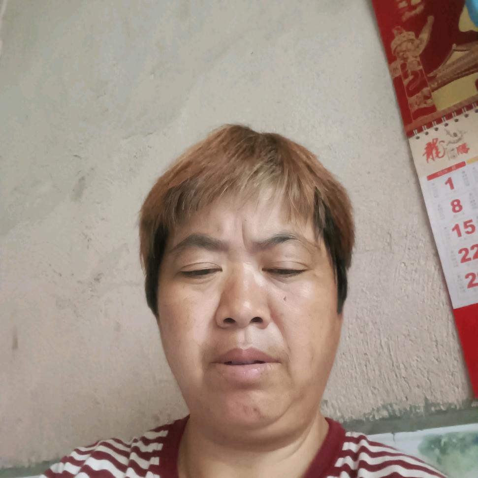 邹煌英