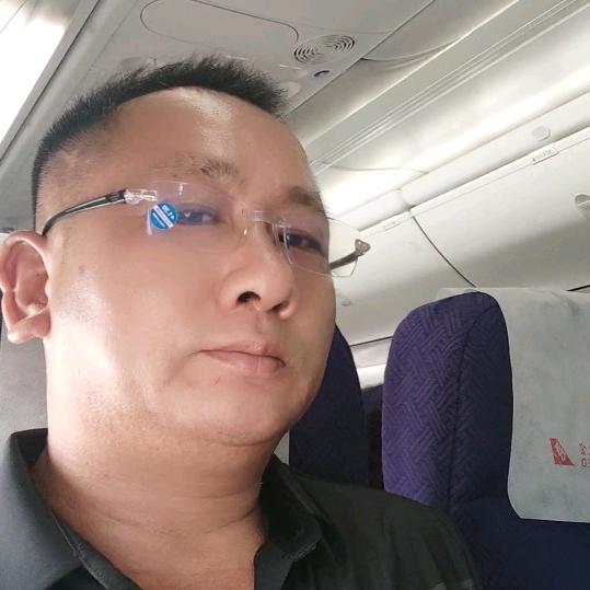 广东佛山陶瓷曾庆军