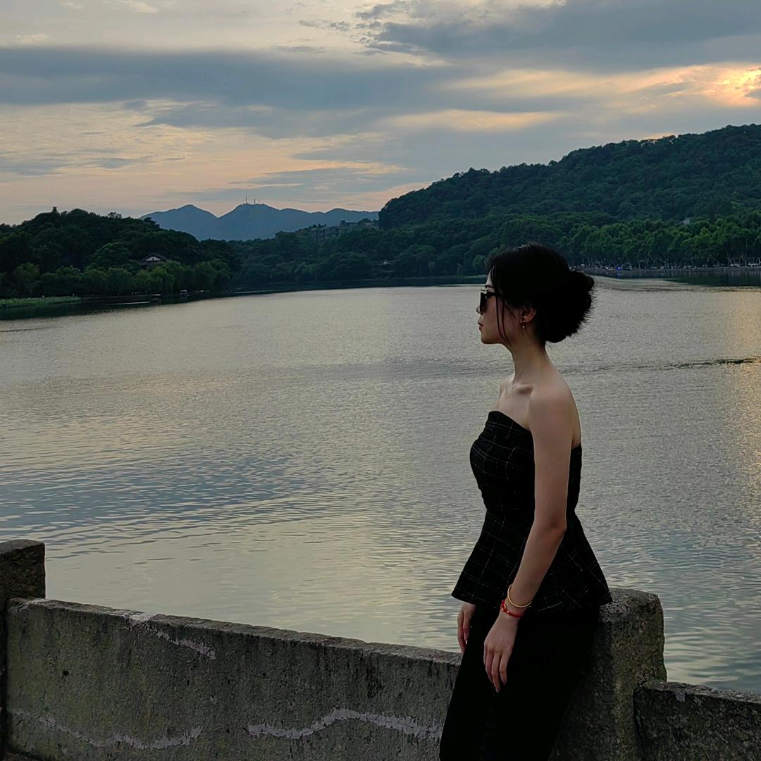 小怪瘦