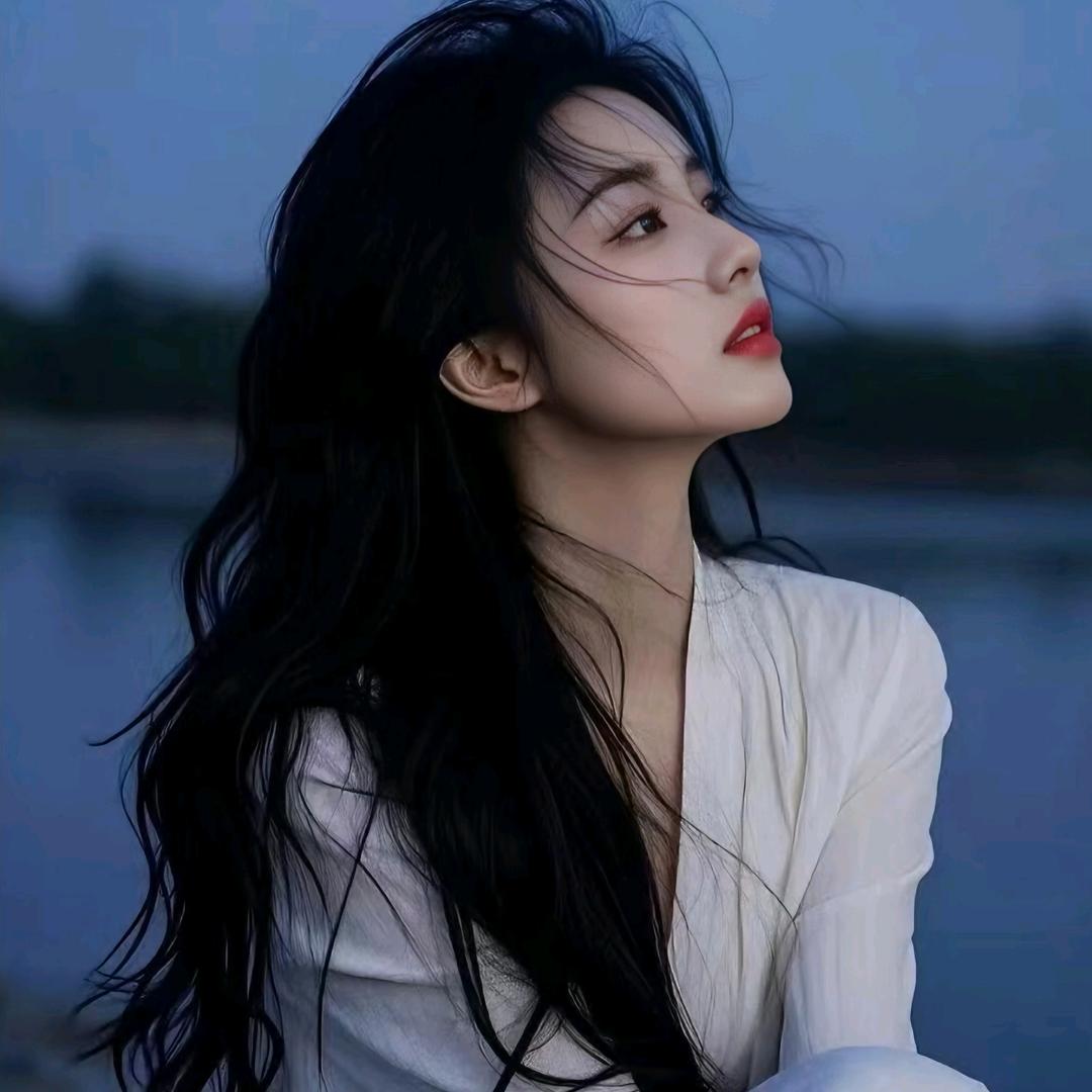 苏颜Fm （深蓝）⁹⁵²⁷