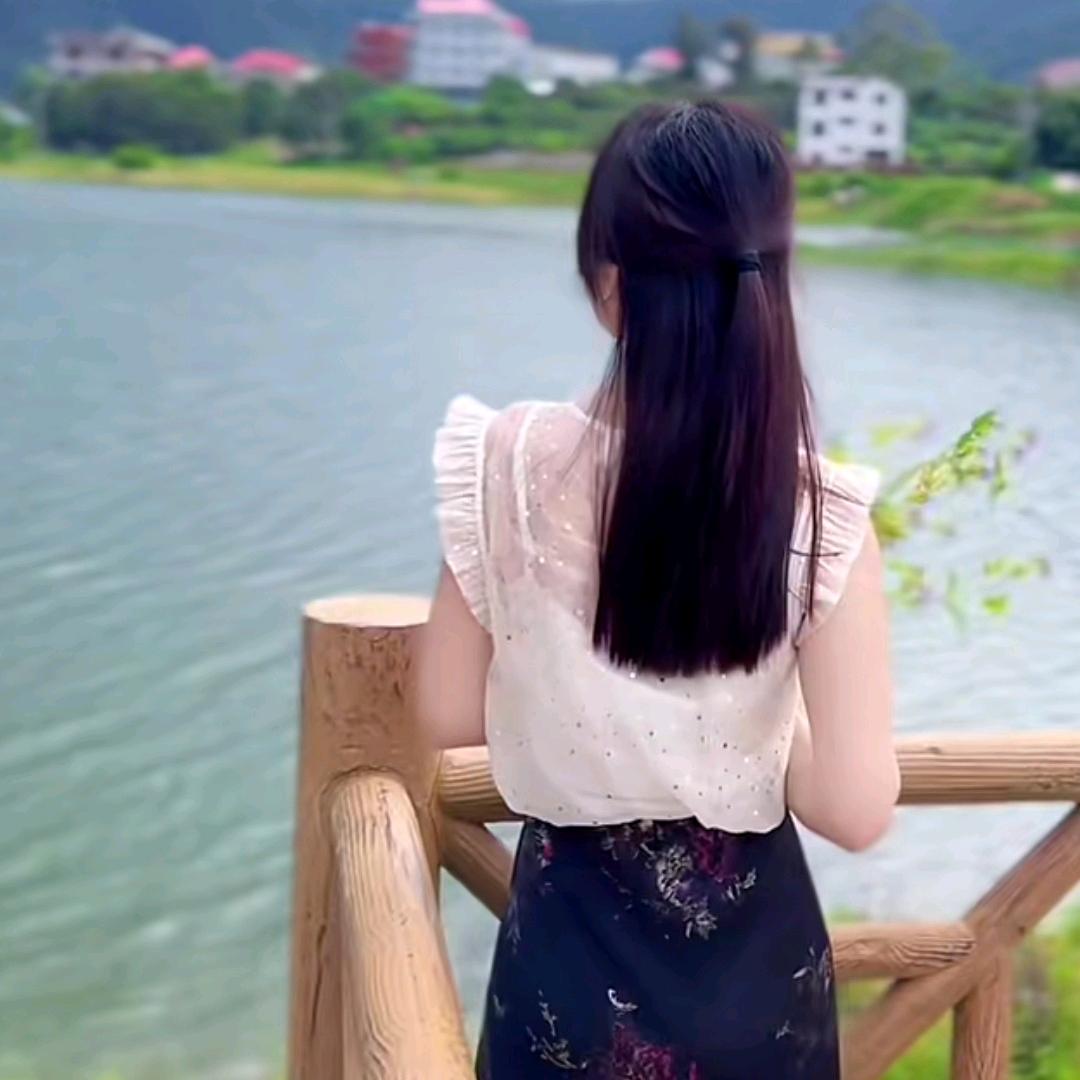彩霞