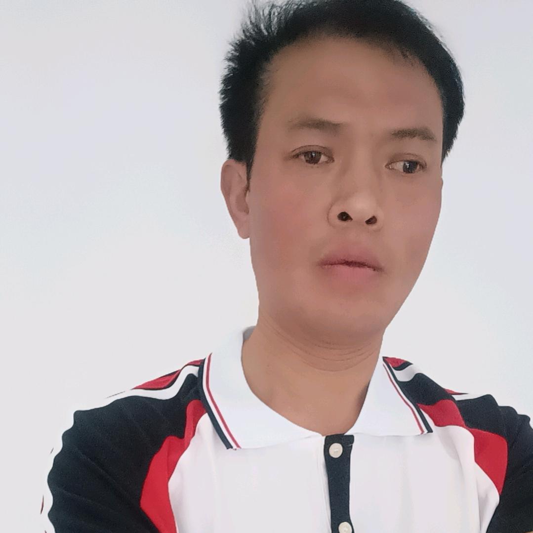 踏雪寻梅