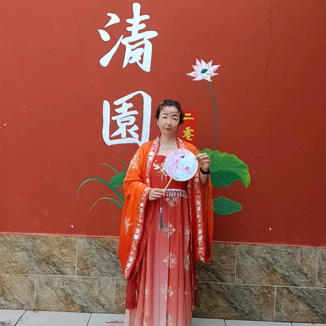 燕儿👸