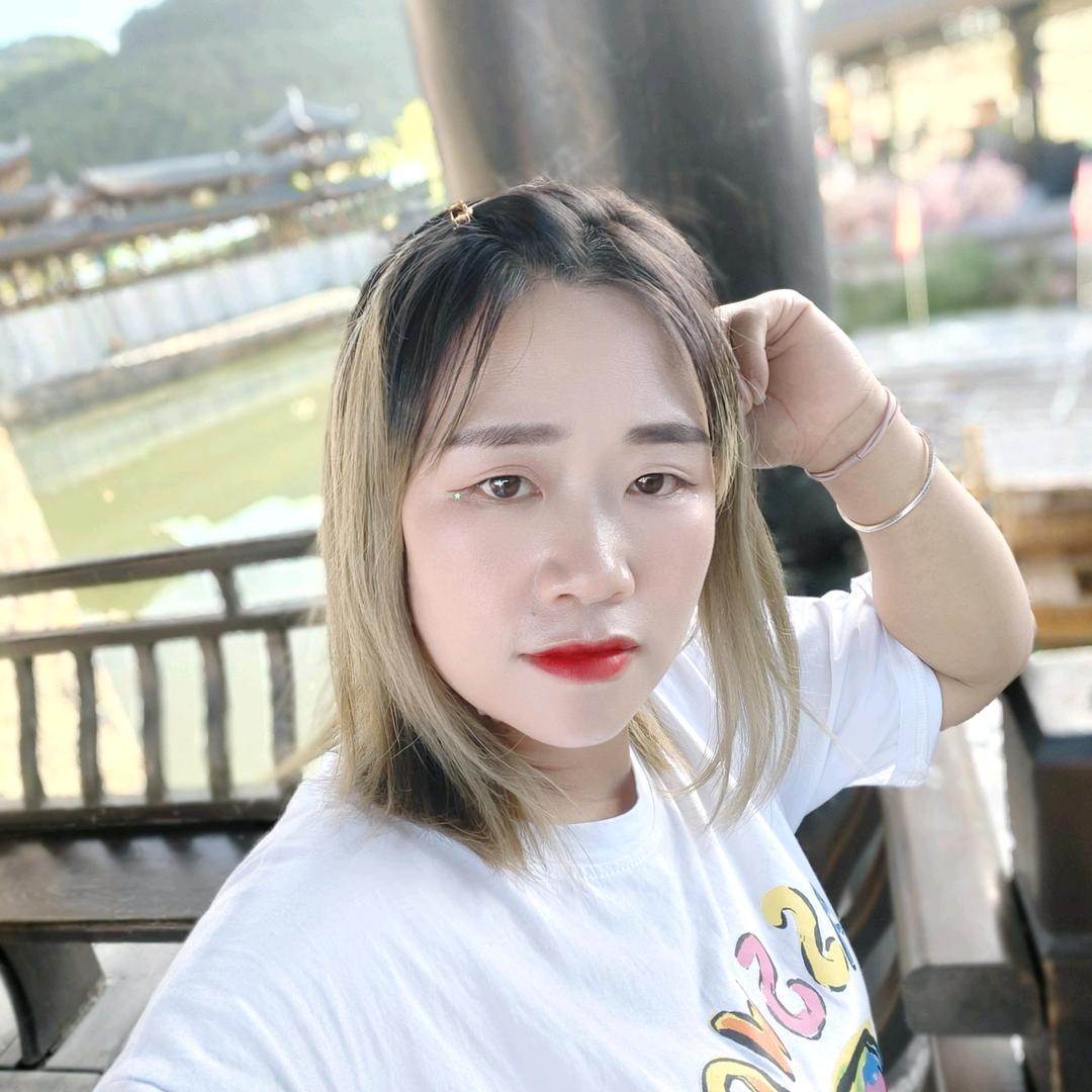 燕子爱聊天