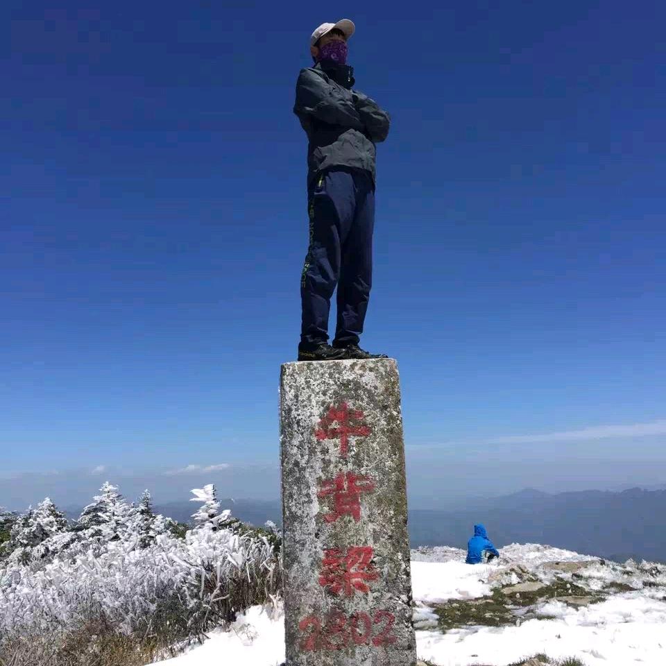 雷同学小恒恒