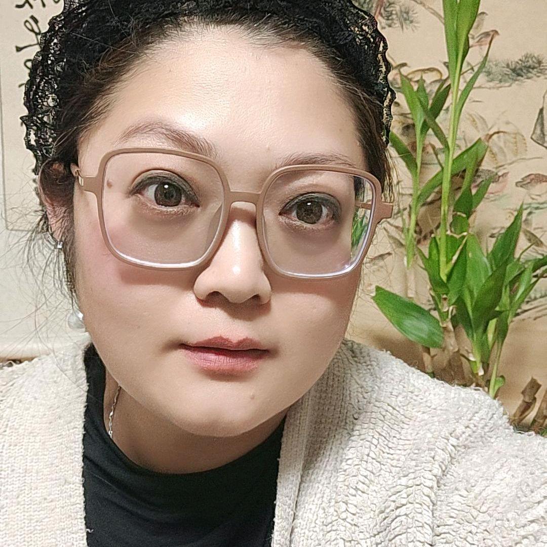 岩小岩（直播时间看作品）