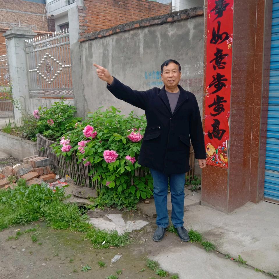 宏哥（农兵大舞台）11.50首播