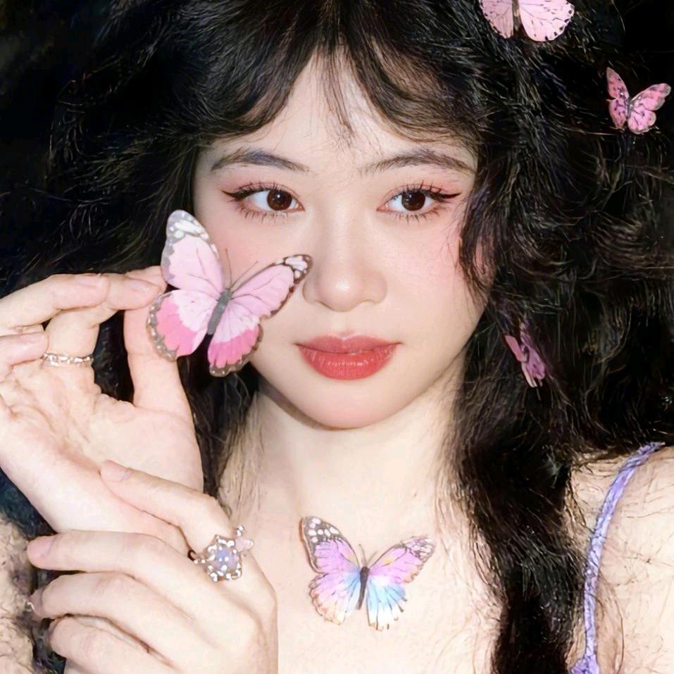 心动小奈