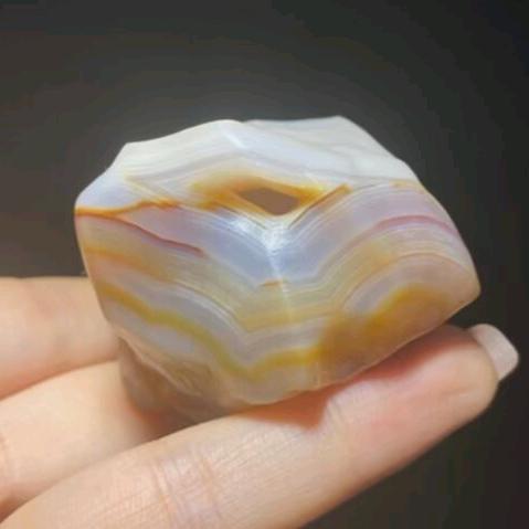 遇石