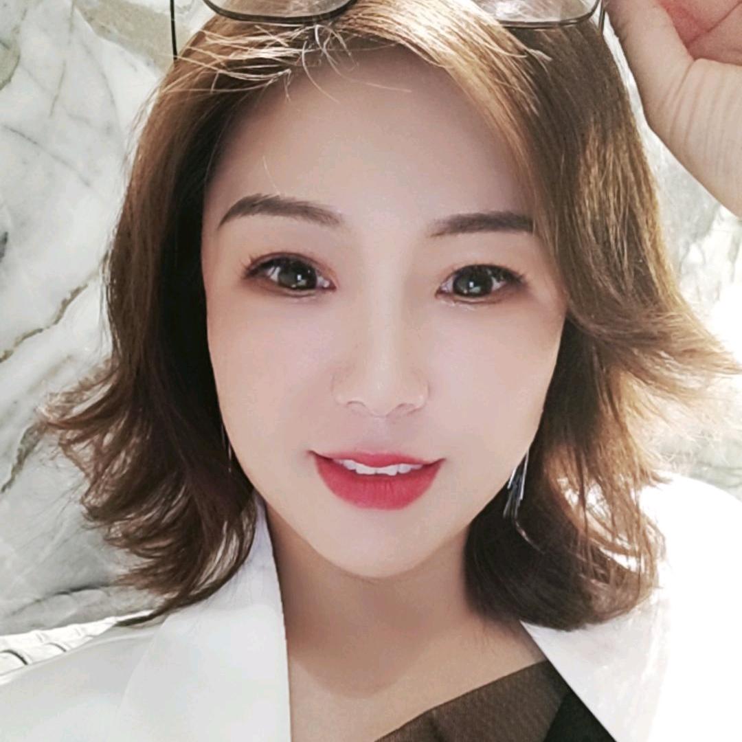 昱娴在安阳捏脸