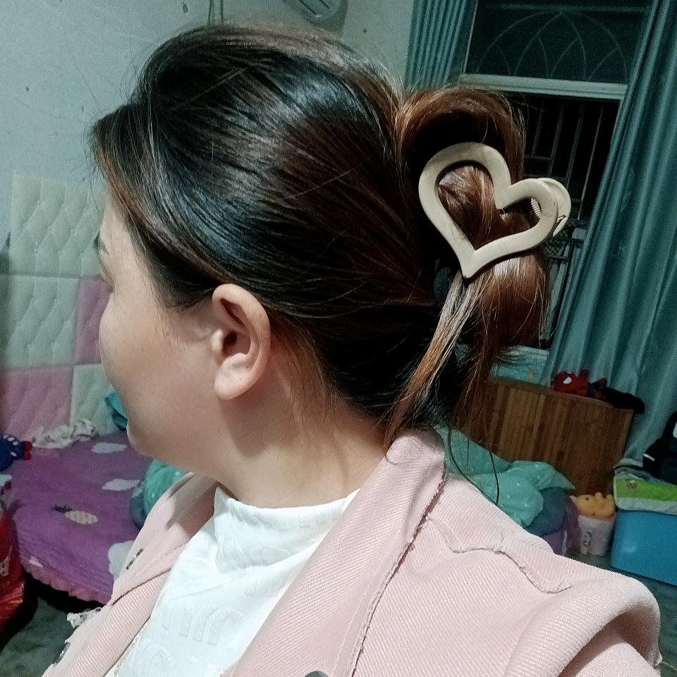 @დ᭄ꦿ꧔ꦿ一笑而过დ᭄ꦿ：დ᭄ꦿ꧔ꦿ