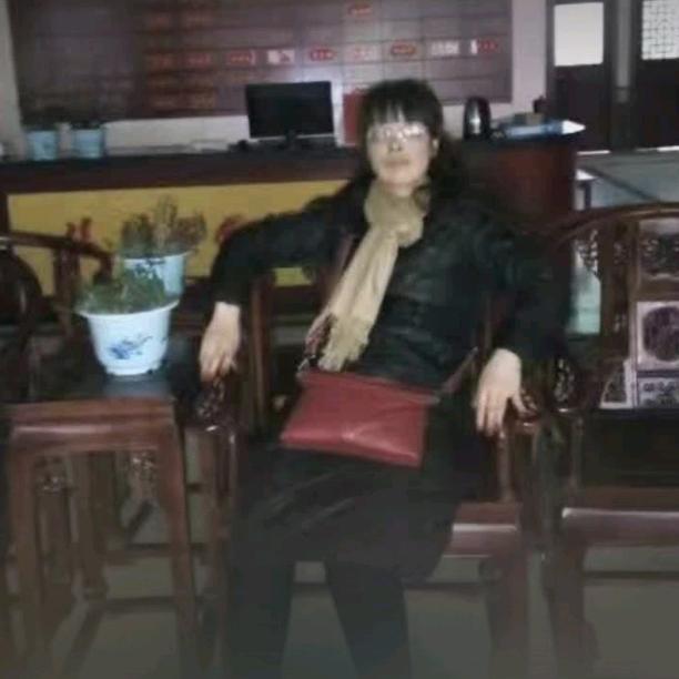 张丽