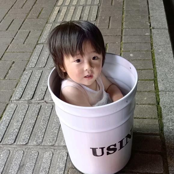 不上班的九零后