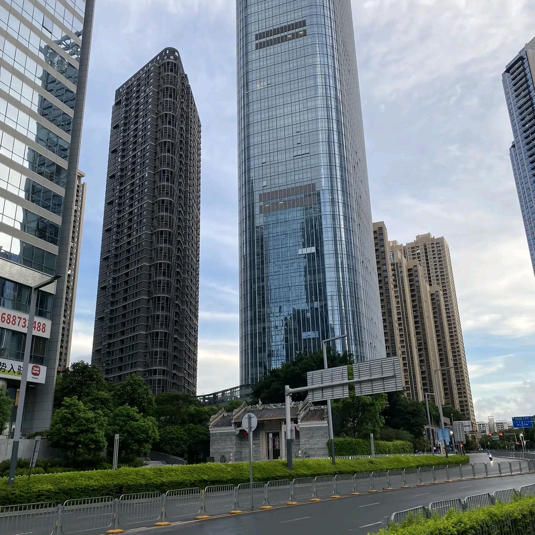深圳房小探