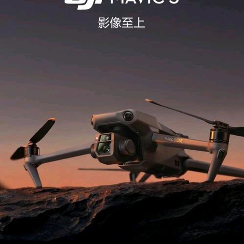 小辉爱航拍