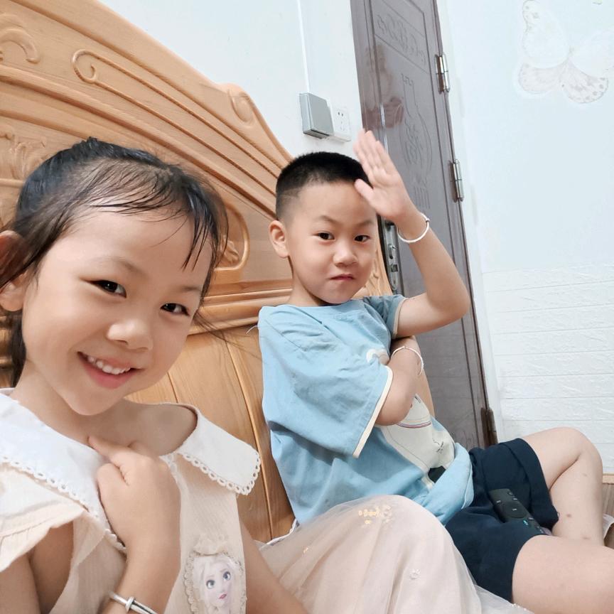 丽丽