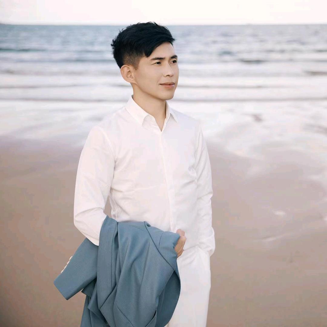 顾先生✨一见如故