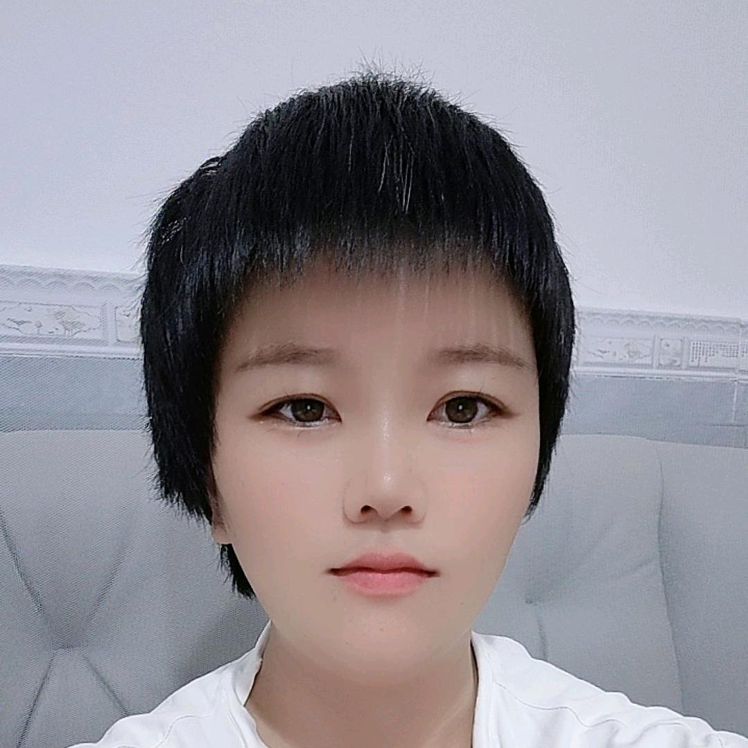 地摊佩奇