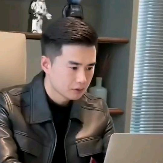 飞哥…勤劳（52013）