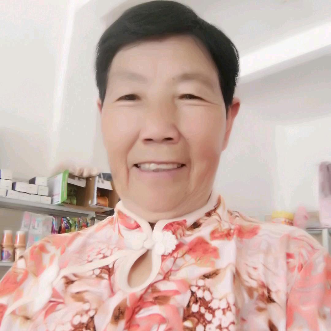 幸福姐上午12点半开播