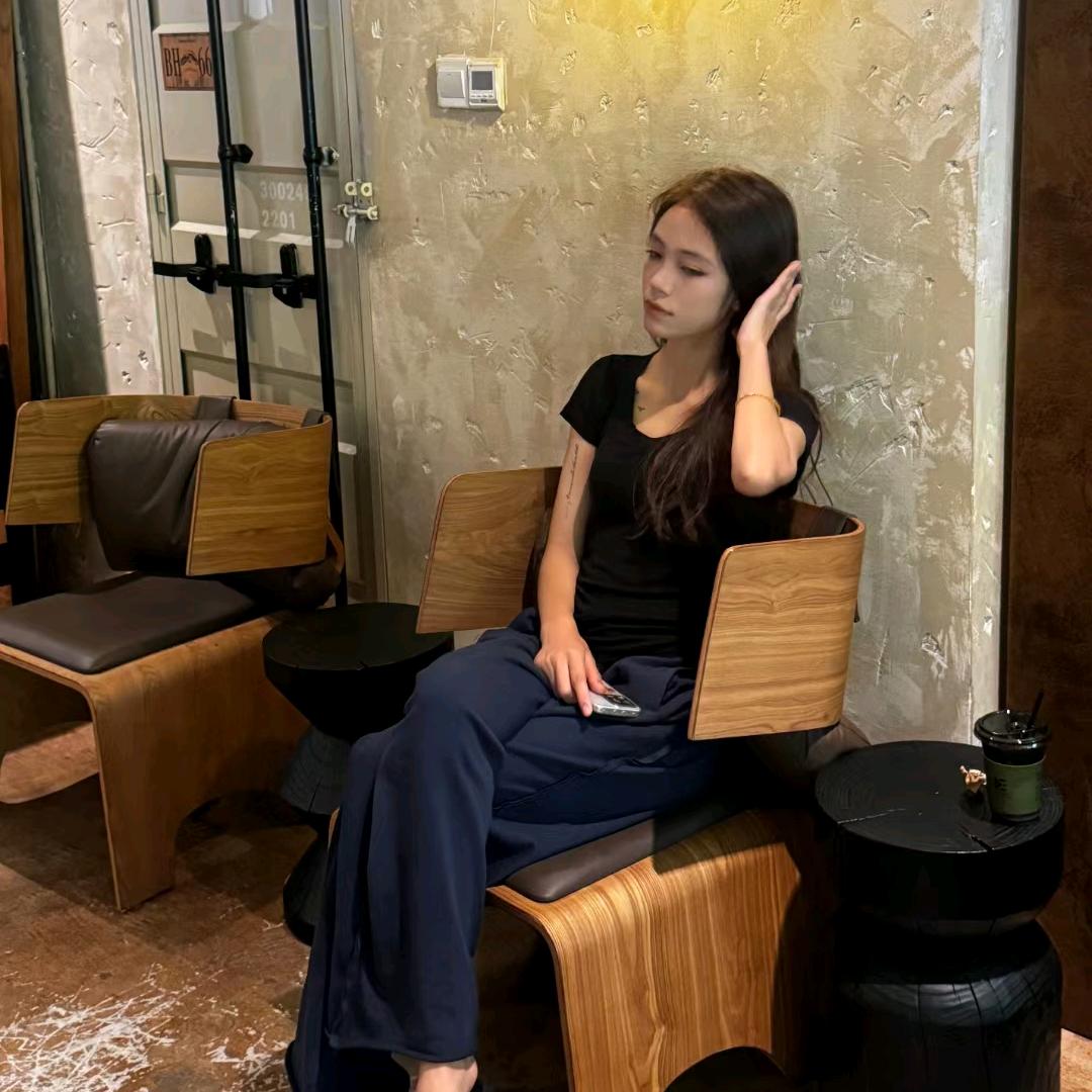 锦欣资产收房小张