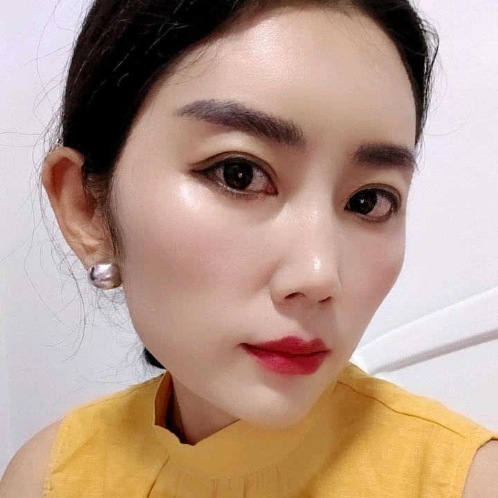 娟子 AI美容顾问