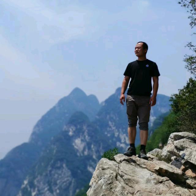 李先生