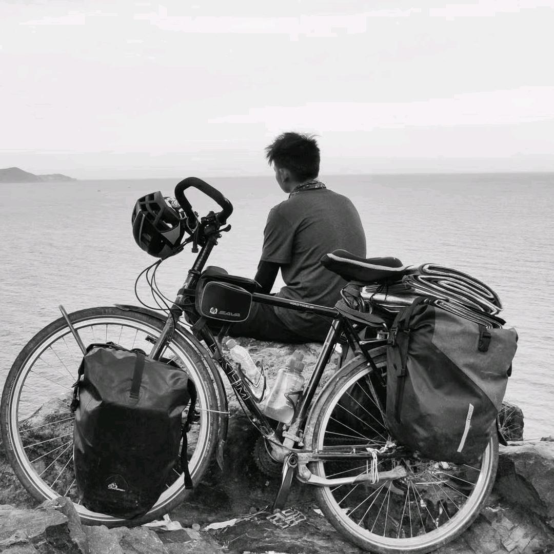 湖在环球骑行