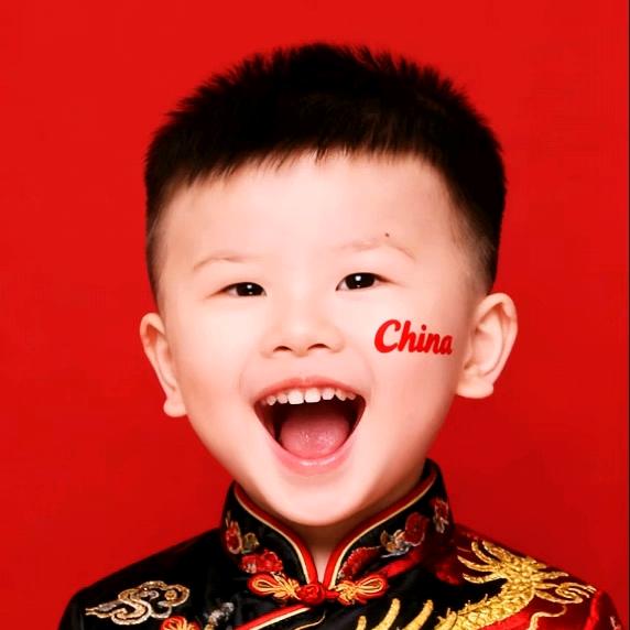 小铭爸爸是卖房的