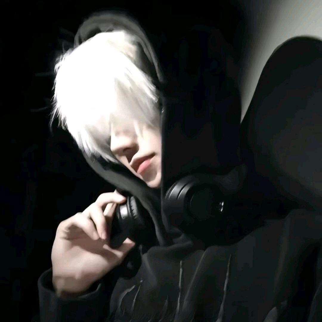 ʟ̶ᴏ̶ᴠ̶ᴇ̶ᥫᩣ