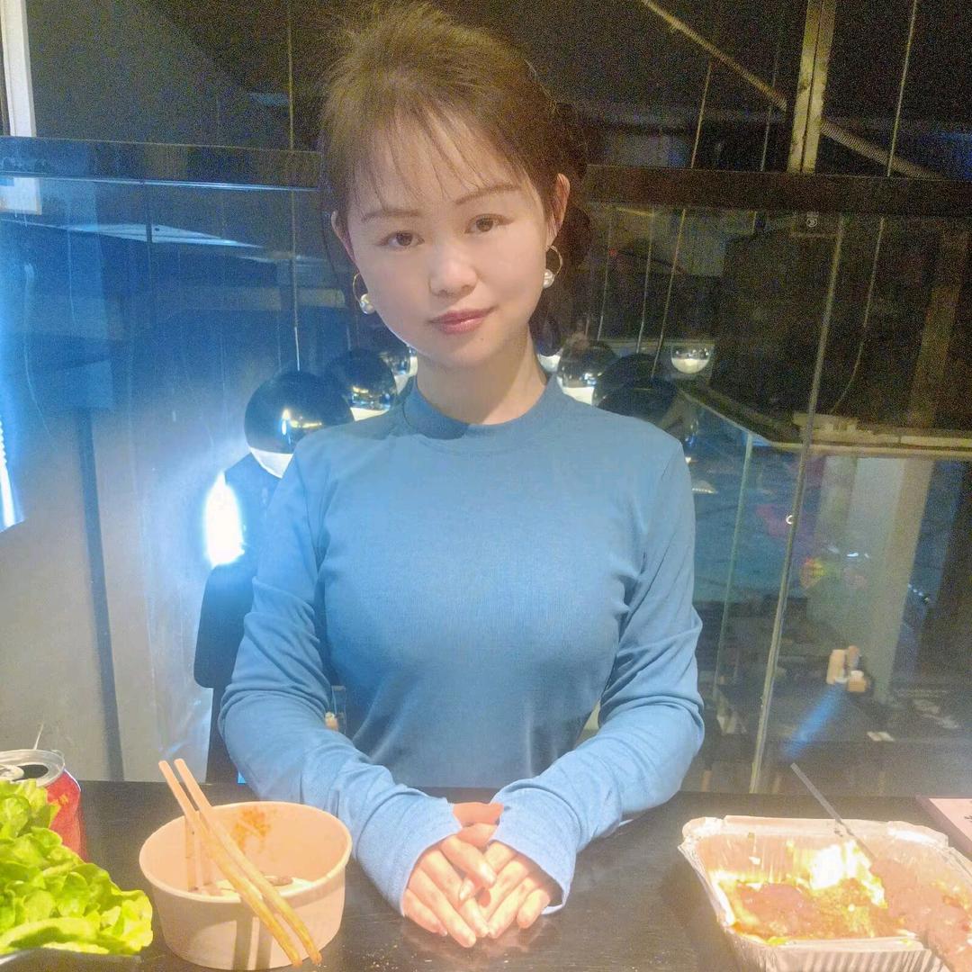 小个子小施老师