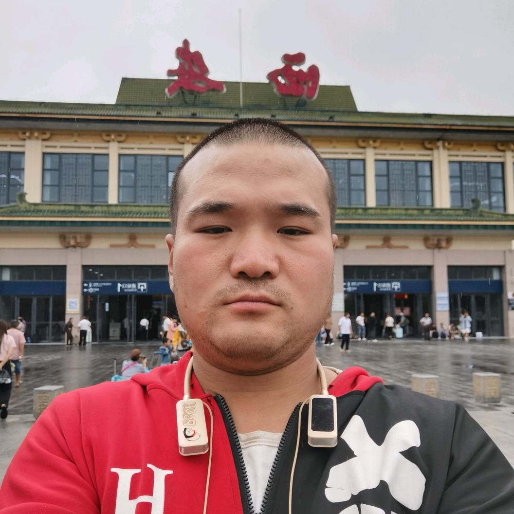 鄠邑🇨🇳张朋勃