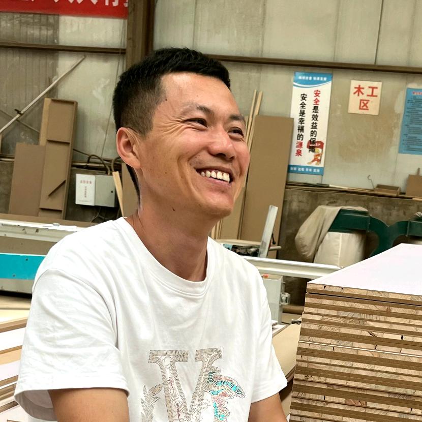 大同大李实木定制工厂