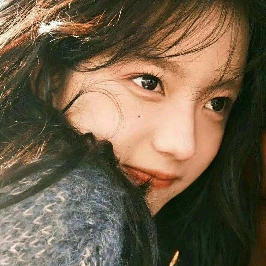 小小鱼爱吃鱼der瑜