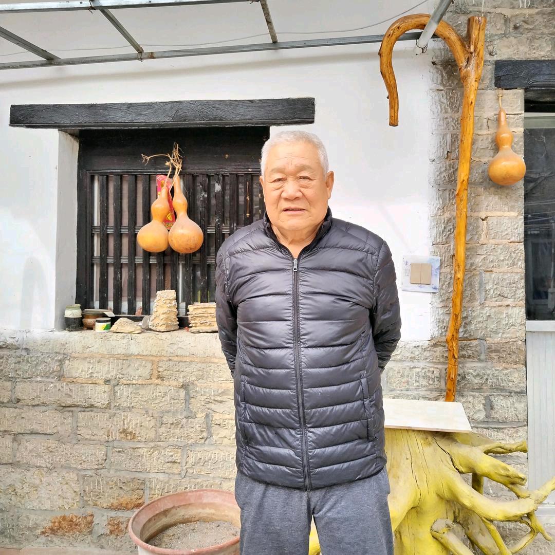 东东峪泉水饮茗朱安喜