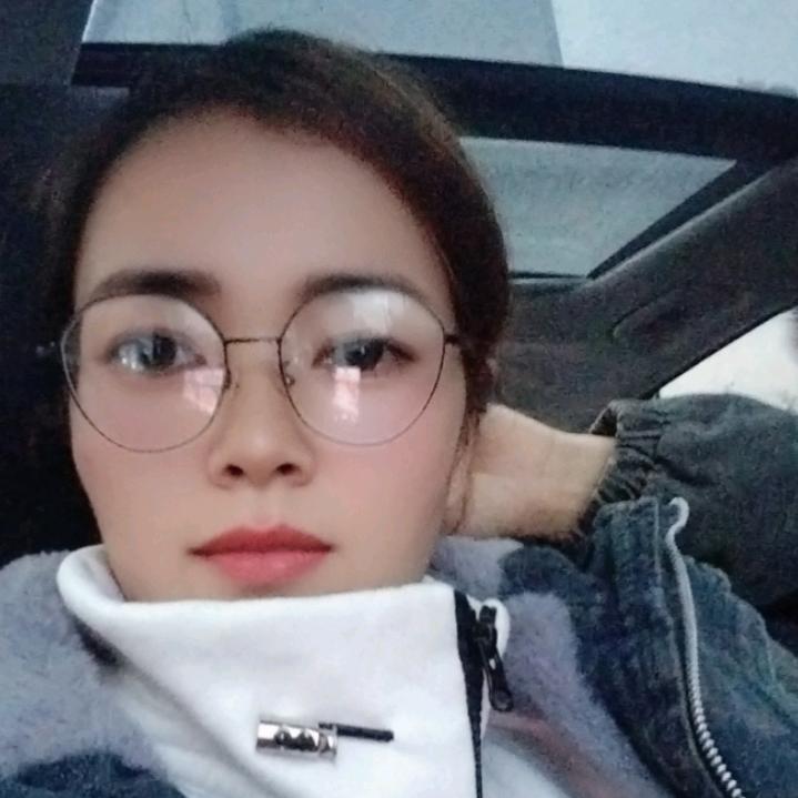 秦家小妮