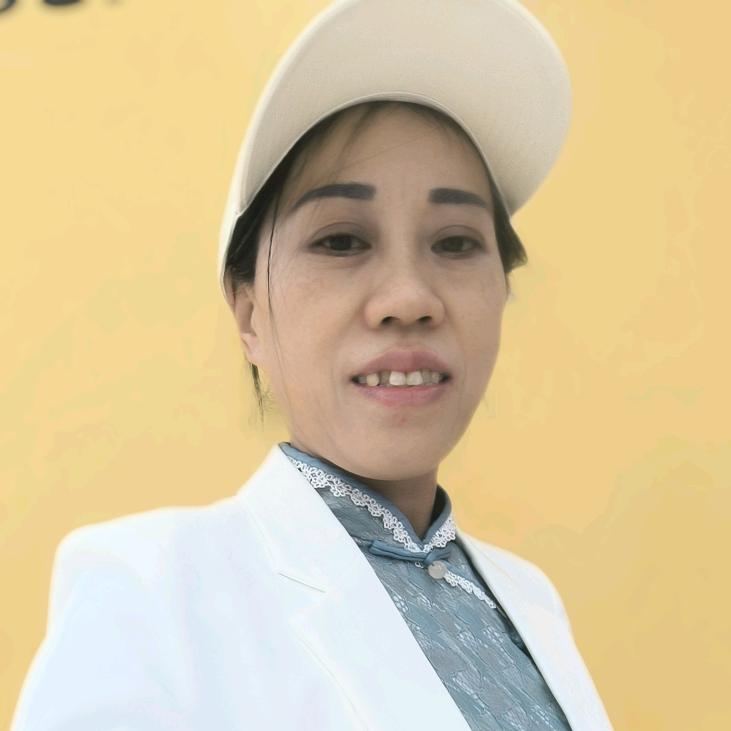 专业育婴师石姐