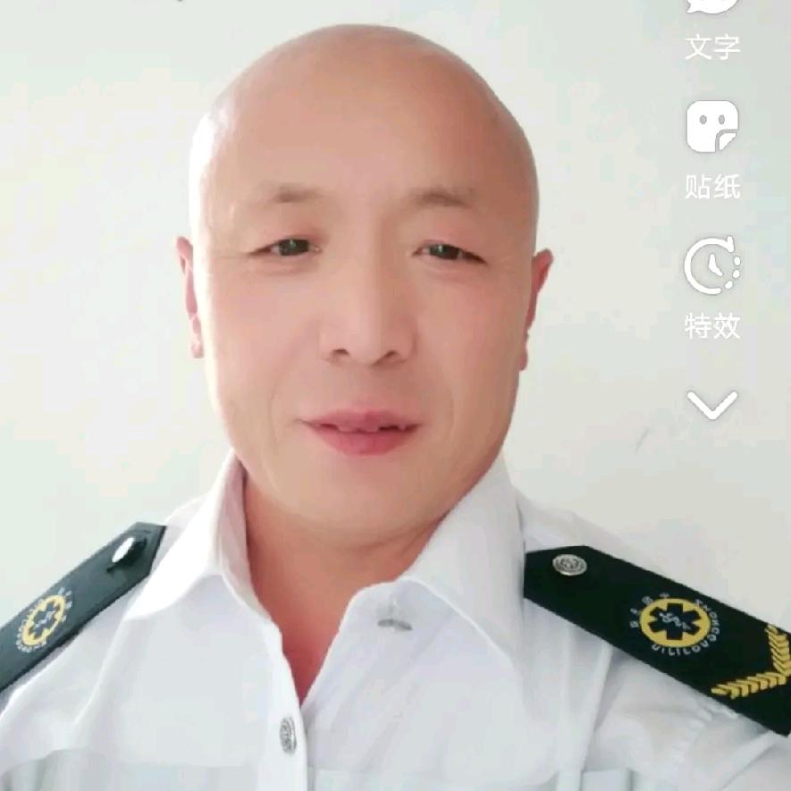 青岛陪诊小哥～贴心陪伴，暖心服务