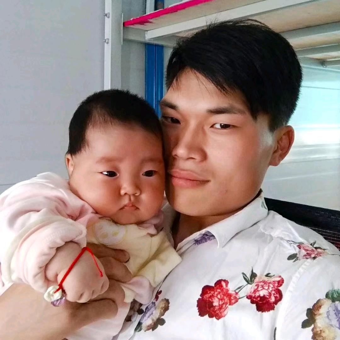 彤彤       子航
