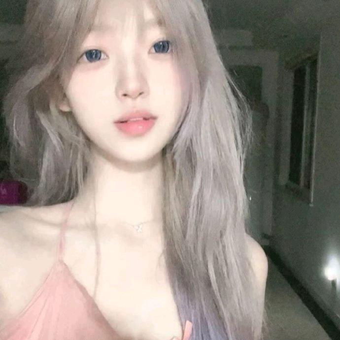 小羊月月