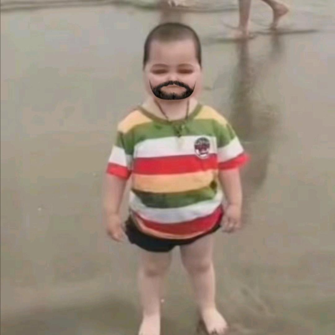 小歪yoo^