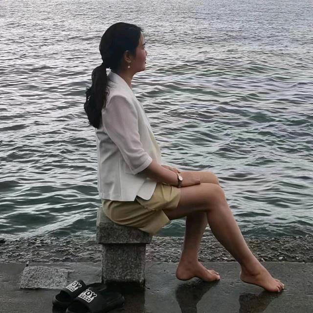 待我步履蹒跚