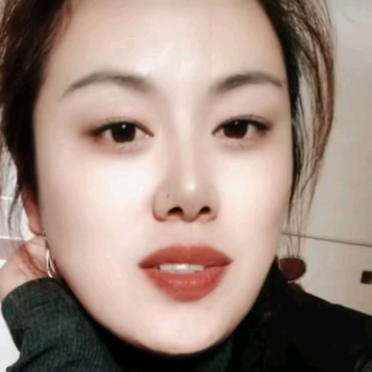 爱瑶娜
