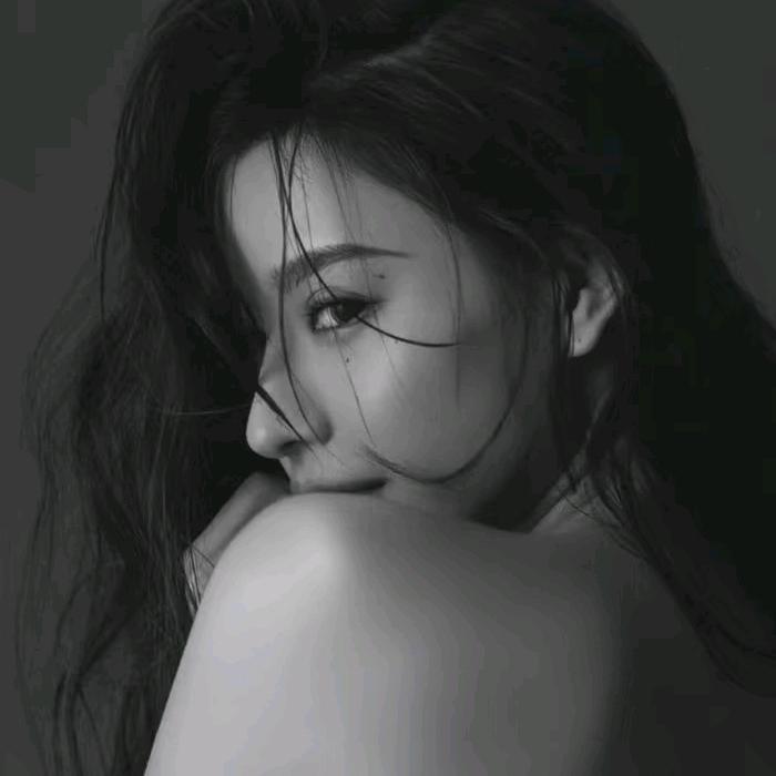 k.颜夕/万人迷