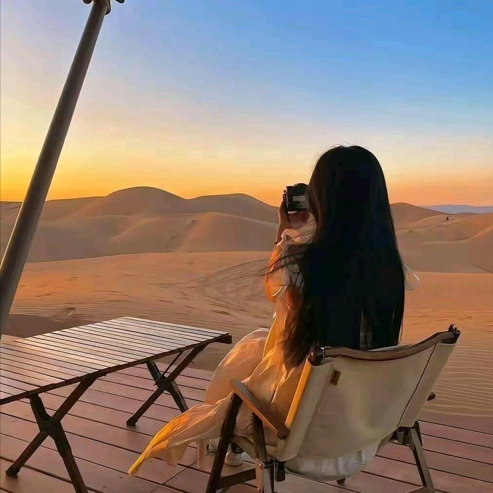 L  U  💕
