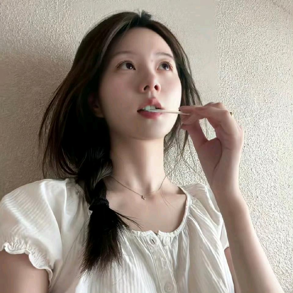 是小张吖～
